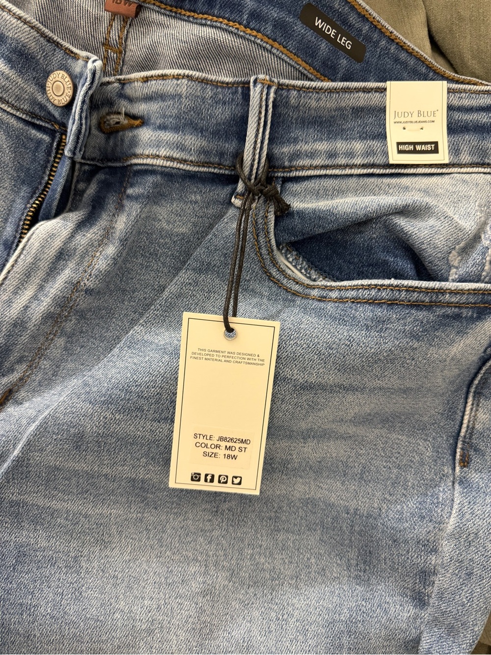 Judy Blue High Waist Wide Leg Jeans - Light Blue